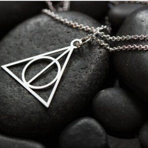 Harry Potter Deathly Hallow Triangle Necklace NEW